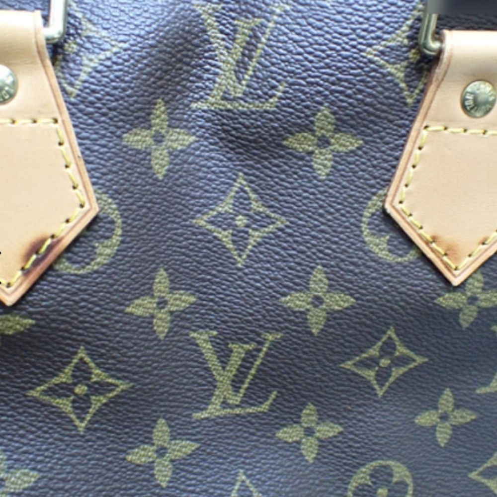 Authentic Louis Vuitton Alma - Picture 9 of 13